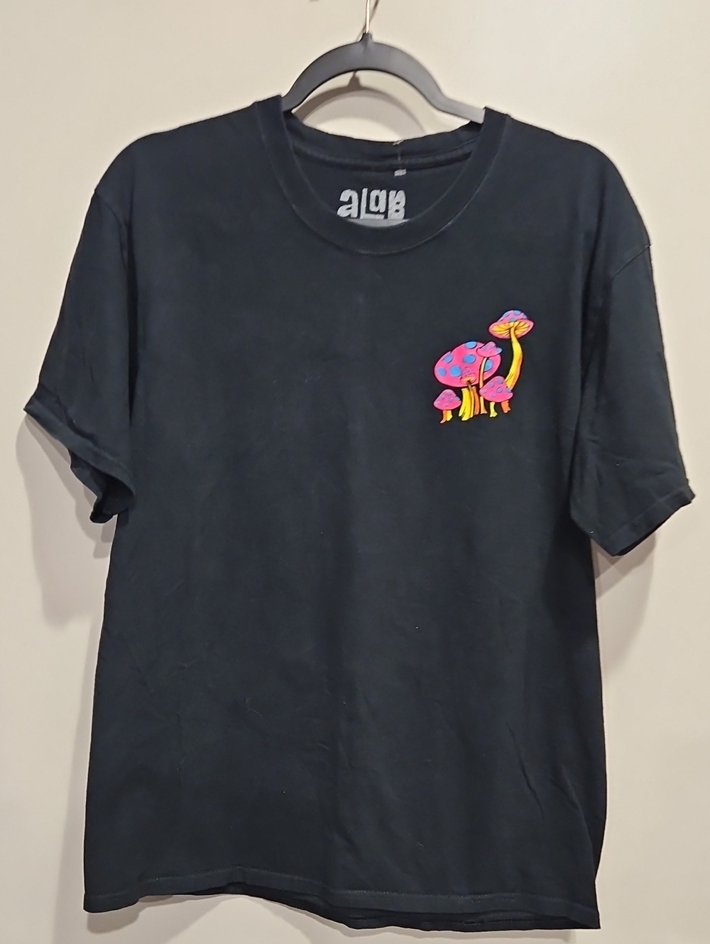 Alab Black Graphic Tee Large